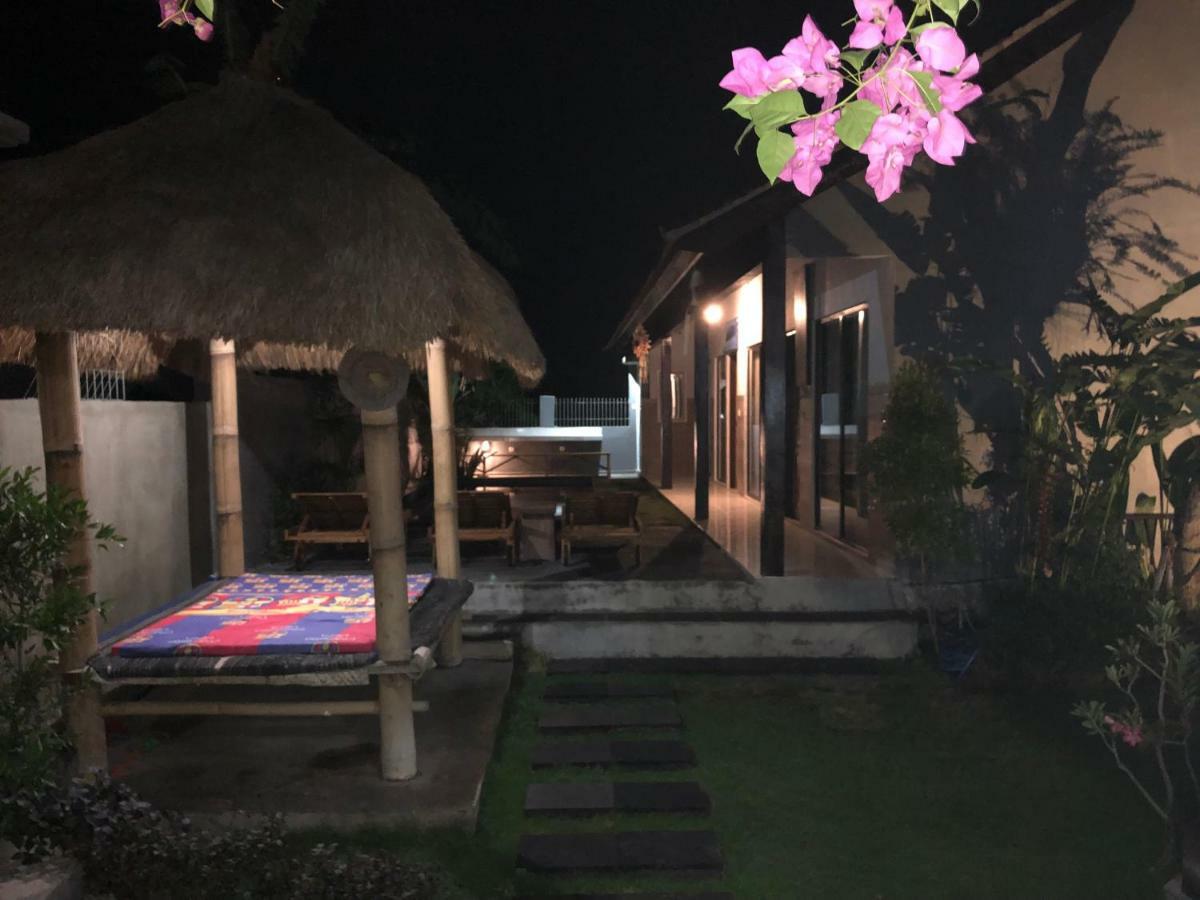 Pluto House Apartment Canggu  Exterior photo